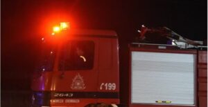 Υπό μερικό έλεγχο η φωτιά στο Βελεστίνο Βόλου
