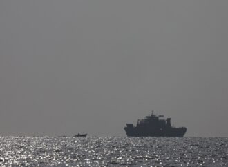 Νέο πλήγμα σε ελληνόκτητο δεξαμενόπλοιο στα Στενά του Ορμούζ