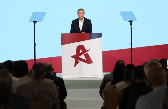 Τσίπρας στη Θεσσαλονίκη με στόχο την «Αξιοπιστία 2» και πλεονέκτημα έδρας απέναντι στον Μητσοτάκη
