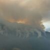 Φωτιά στην Κόνιτσα: Συνεχίζεται η μάχη με τις φλόγες με 170 πυροσβέστες και 13 εναέρια μέσα επιχειρούν επί τόπου