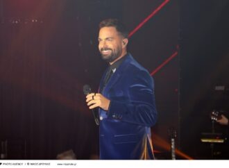 Ο Ηλίας Βρεττός στα παρασκήνια του νέου του video clip: backstage φωτογραφίες