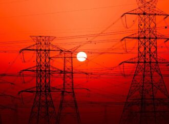 Ρεύμα: Εκτοξεύεται η ζήτηση από data centers, βιομηχανία και λιμάνια