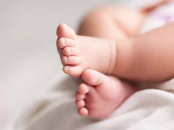 Χανιά: Σε σοβαρή κατάσταση το βρέφος με κρανιοεγκεφαλικές κακώσεις – Τι αναφέρει η μητέρα του
