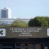 Σοκ στη Γαλλία: Απομακρύνθηκε γυναικείο προσωπικό από τον Πύργο του Άιφελ για θρησκευτικούς λόγους