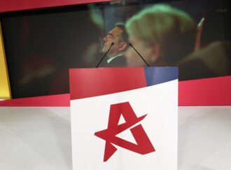 Αιχμές της ΕΛ.ΑΣ. για το ασαφές κυβερνητικό μοτίβο σε υποδομές και μεταφορές: Παράθεση έργων χωρίς σχέδιο
