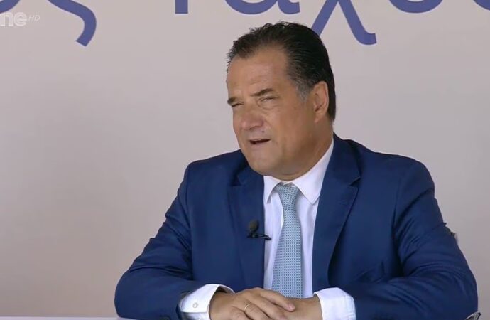 Συστήνεται νομοπαρασκευαστική επιτροπή για τον έλεγχο των ιατρικών πράξεων