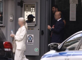 Γιώργος Μαζωνάκης: Αναισθησιολόγος, νοσηλεύτρια και «τρίτο πρόσωπο» στο επίκεντρο της υπόθεσης