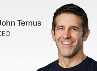 Ο John Ternus, νέος CEO της Apple, υπόσχεται μια φανταστική παρουσίαση