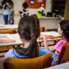 Σχολικές τάξεις-εστίες βακτηρίων: Ασφυκτικές συνθήκες για τα παιδιά