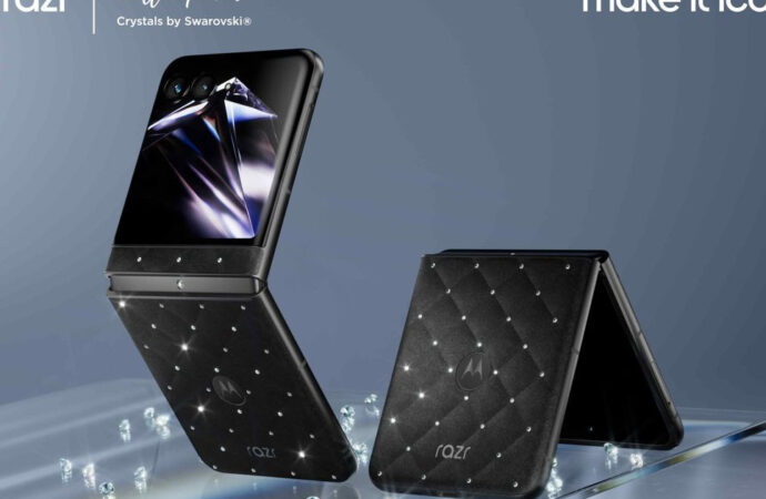 Επίσημο το Motorola Razr 2026 Swarovski Edition: η premium έκδοση του αναδιπλούμενου κινητού