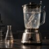 Καθηγητής και 24χρονη βοηθός: ένα μπλέντερ που αποκάλυψε το μυστικό της ζωής