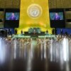 Οι ύβρεις δεν μπορούν να κρύψουν την παρακμή