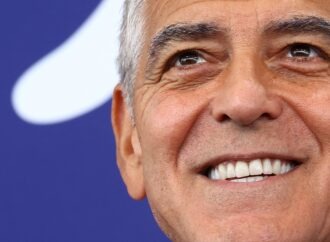 Τζορτζ Κλούνεϊ στο Φεστιβάλ Βενετίας: Χρυσός Λέοντας, κακιστοκρατία και έρωτας – «Γέρασα»