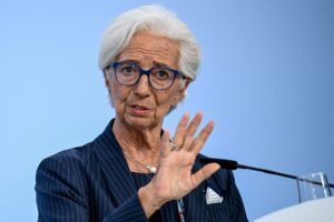 Η Κριστίν Λαγκάρντ ενδέχεται να αποχωρήσει από την ΕΚΤ ακόμη και τον Νοέμβριο για το Παγκόσμιο Οικονομικό Φόρουμ