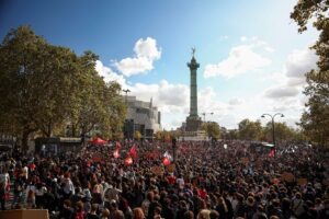 Ευρώπη: Μισθοί πείνας, ενοίκια-φωτιά και ακρίβεια στα ύψη – «κραχ» και στις τσέπες των Ελλήνων