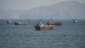 Οι Φρουροί της Επανάστασης ανέλαβαν την ευθύνη για επίθεση σε δεξαμενόπλοιο στα Στενά του Ορμούζ