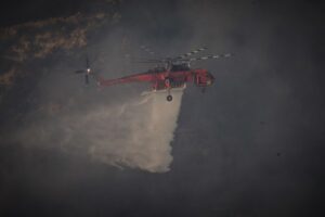 Σουφλί: Τρίτη ημέρα μάχης με τη φωτιά – Πολλές διάσπαρτες εστίες σε μέτωπο αρκετών χιλιομέτρων