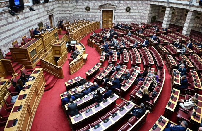 Αντιπολίτευση: Προβληματισμός για την επίσκεψη Ρούμπιο στην Αθήνα