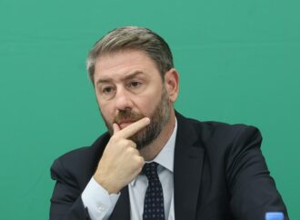 Ανδρουλάκης στη σύνοδο των Ευρωσοσιαλιστών: Το κατηγορώ του ΠΑΣΟΚ κατά της κυβέρνησης για την υπόθεση Γκιλφόιλ