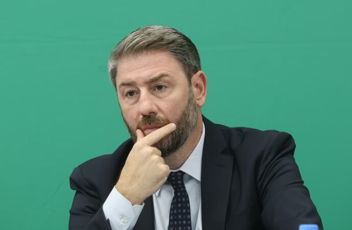 Ανδρουλάκης στη σύνοδο των Ευρωσοσιαλιστών: Το κατηγορώ του ΠΑΣΟΚ κατά της κυβέρνησης για την υπόθεση Γκιλφόιλ