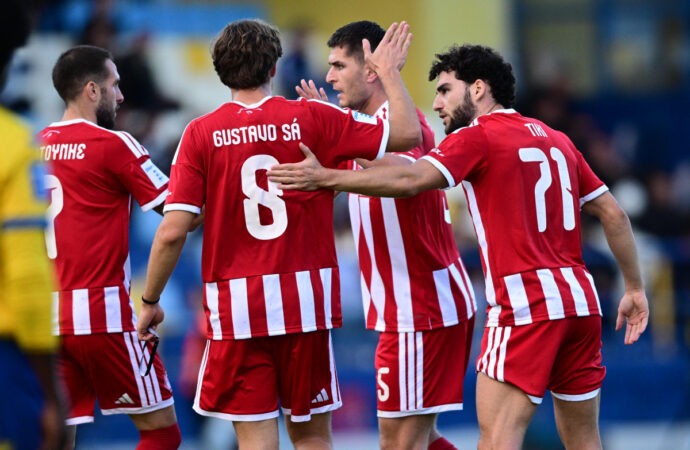 Ο Ρόκα σκόραρε και ο Ολυμπιακός προηγείται 1-0 στο Αγρίνιο (βίντεο)