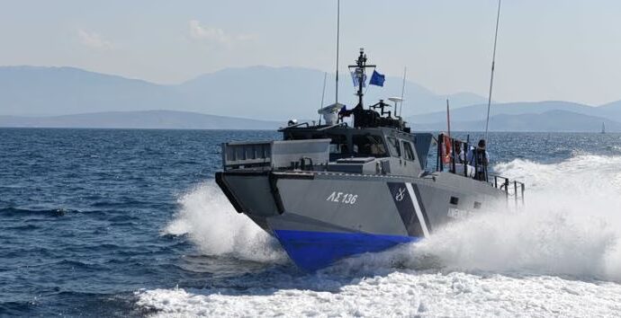 Τραγωδία στη Λέσβο: Έξι μετανάστες, ανάμεσά τους ένα βρέφος, νεκροί μετά από σύγκρουση ταχύπλοου με σκάφος του Λιμενικού