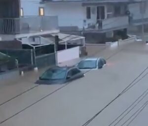 Φονικές πλημμύρες στην Ισπανία: Τουλάχιστον δύο νεκροί