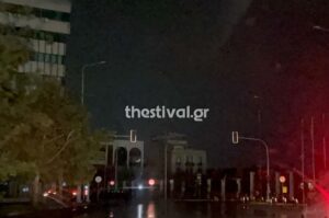 Μπλακ άουτ στο ιστορικό κέντρο της Θεσσαλονίκης λόγω βλάβης στο δίκτυο υψηλής τάσης