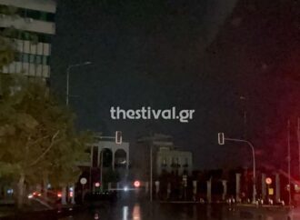 Μπλακ άουτ στο ιστορικό κέντρο της Θεσσαλονίκης λόγω βλάβης στο δίκτυο υψηλής τάσης