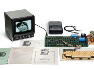 Ο Apple-1 Hatfield πωλήθηκε σε δημοπρασία για 1,15 εκατ. δολάρια, σημειώνοντας ιστορικό ρεκόρ