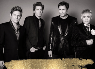 Duran Duran: Οι μεγάλοι επιζώντες της ποπ επιστρέφουν στη σκηνή μέχρι τελικής πτώσης