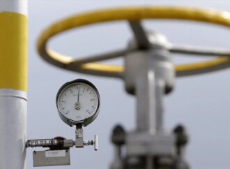 Υποκρισία της ΕΕ: Εισαγωγές ρωσικού πετρελαίου και αερίου 21,3 δισ. ευρώ στο πρώτο εννεάμηνο