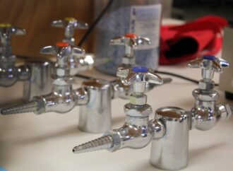 Ηλιακές εκλάμψεις: πώς επηρεάζουν τη Γη