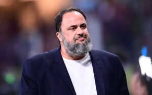 Συγχαρητήρια Μαρινάκη στα αποδυτήρια και βιντεοκλήση μετά το ματς