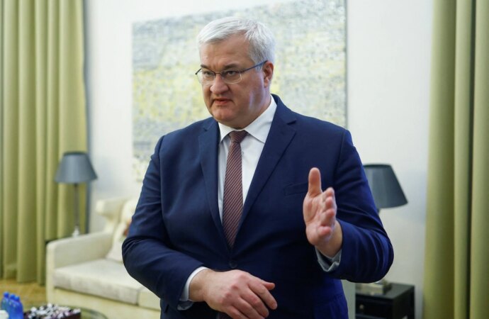 ΥΠΕΞ Ουκρανίας: Ο Ζελένσκι αξίζει τη στήριξη