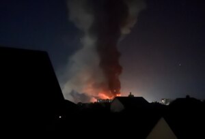 Εκρήξεις στο Κίεβο: Πλήγμα σε πολυκατοικία